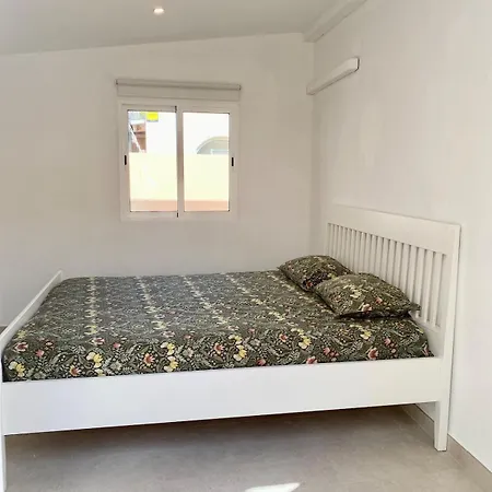 Seaview - Pool, Air Con, Office Ready