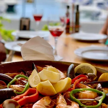 Βίλα Seaview - Pool, Air Con, Office Ready *