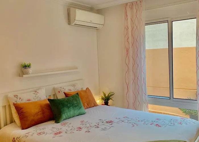 וילה Seaview - Pool, Air Con, Office Ready *