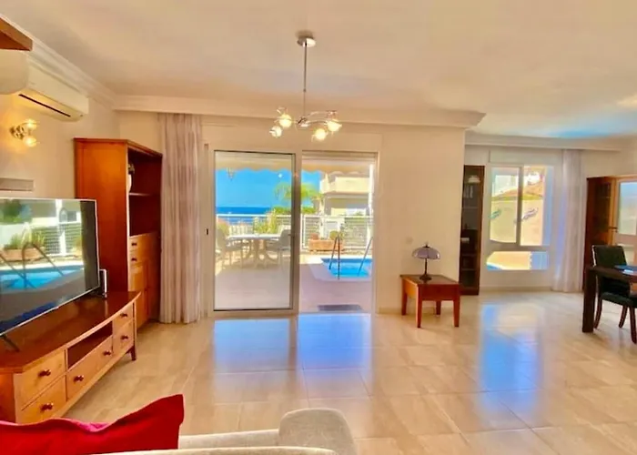 Seaview - Pool, Air Con, Office Ready * Costa Adeje